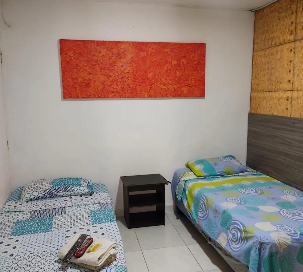Home To Go Hostal Apartamentos contacts
